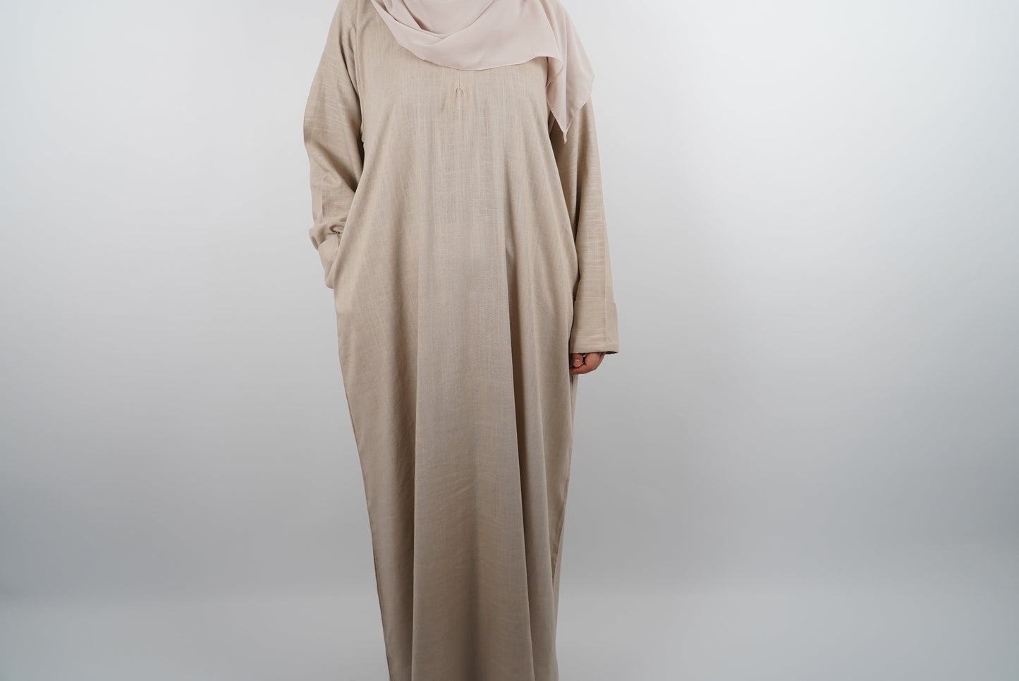 Rich Linen Abaya