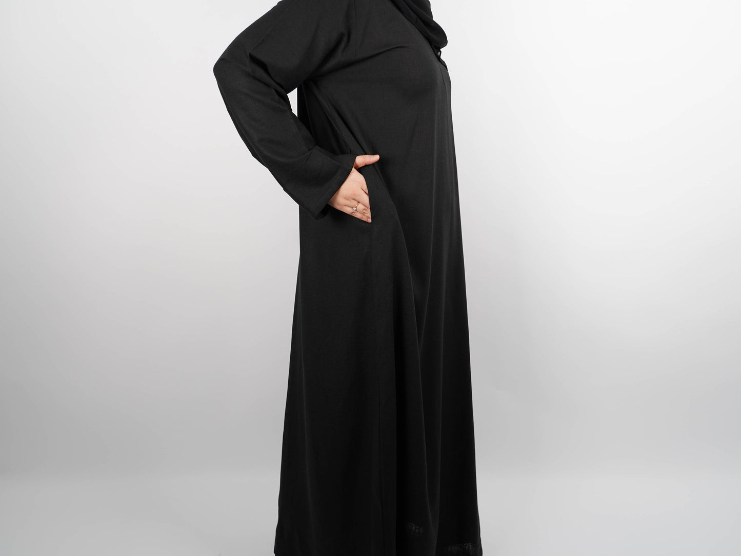 Rich Linen Abaya