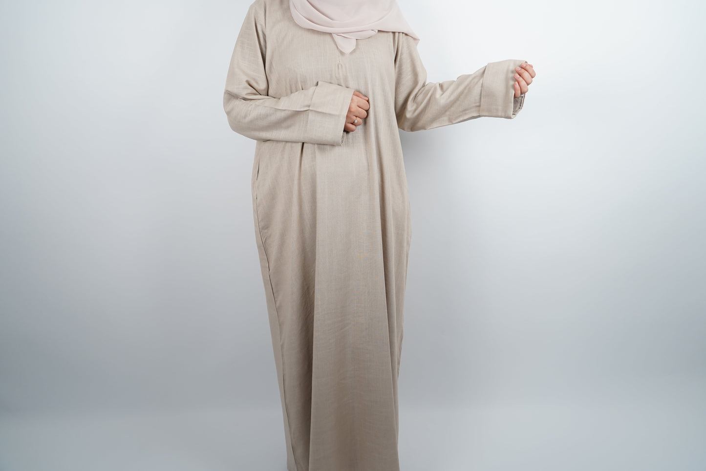 Rich Linen Abaya