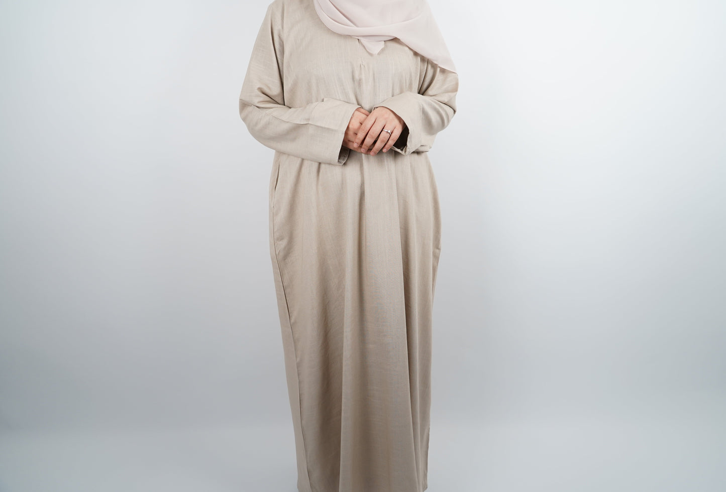 Rich Linen Abaya